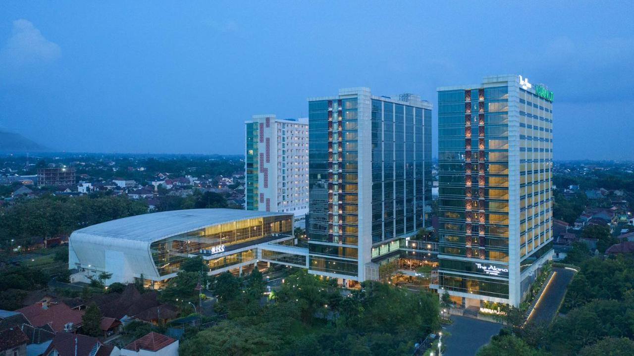The Alana Yogyakarta Hotel And Convention Center Екстер'єр фото