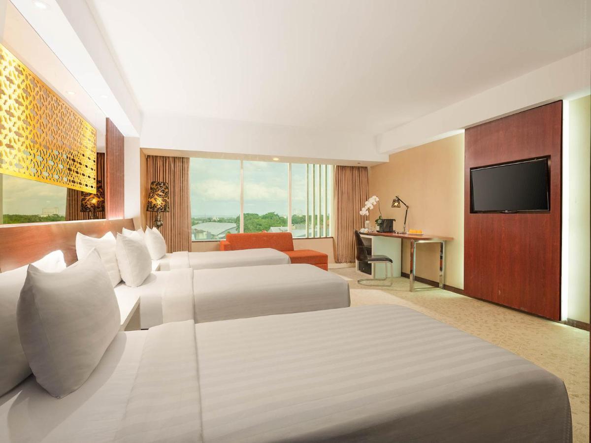 The Alana Yogyakarta Hotel And Convention Center Селеман Екстер'єр фото