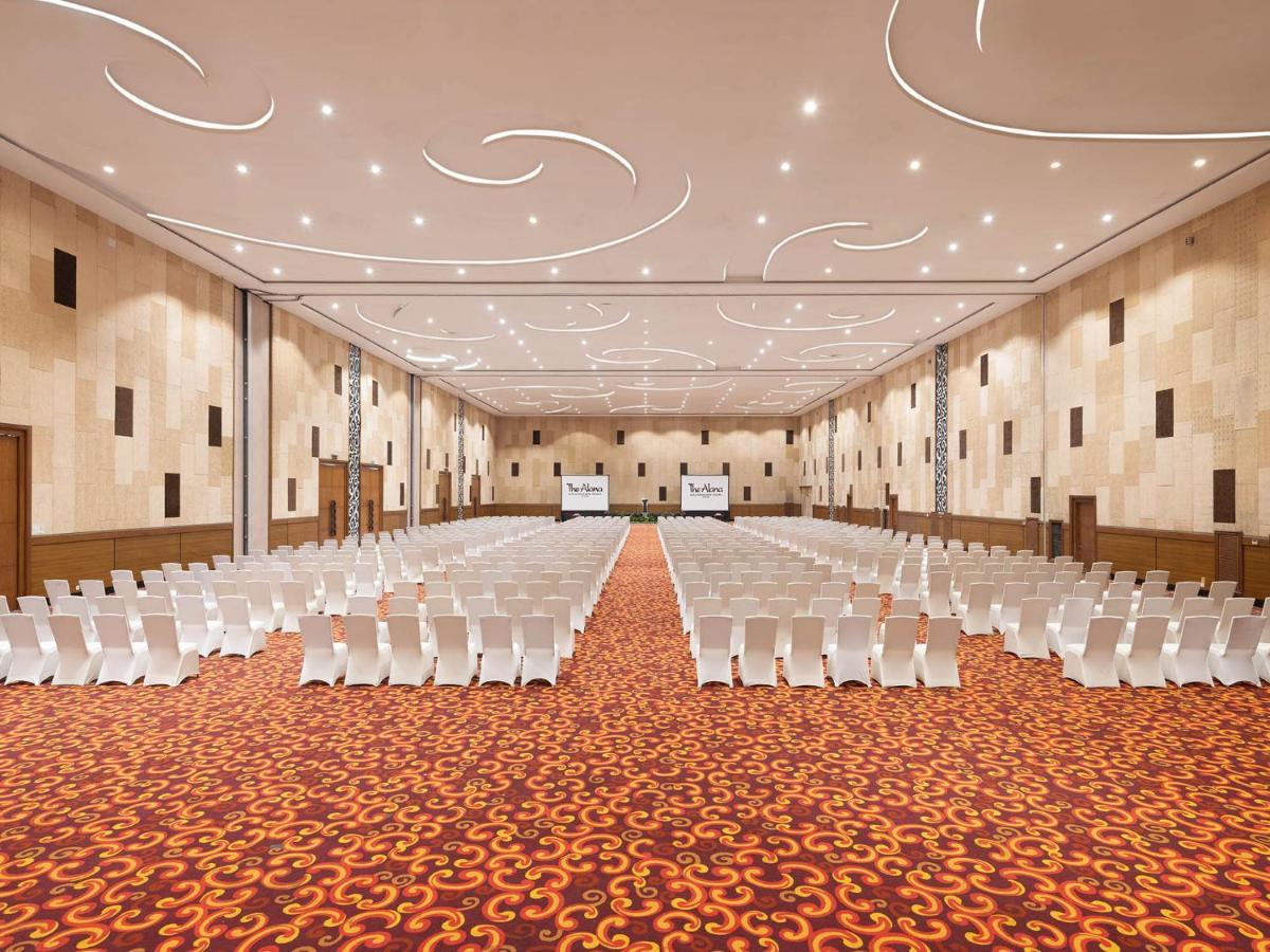 The Alana Yogyakarta Hotel And Convention Center Селеман Екстер'єр фото